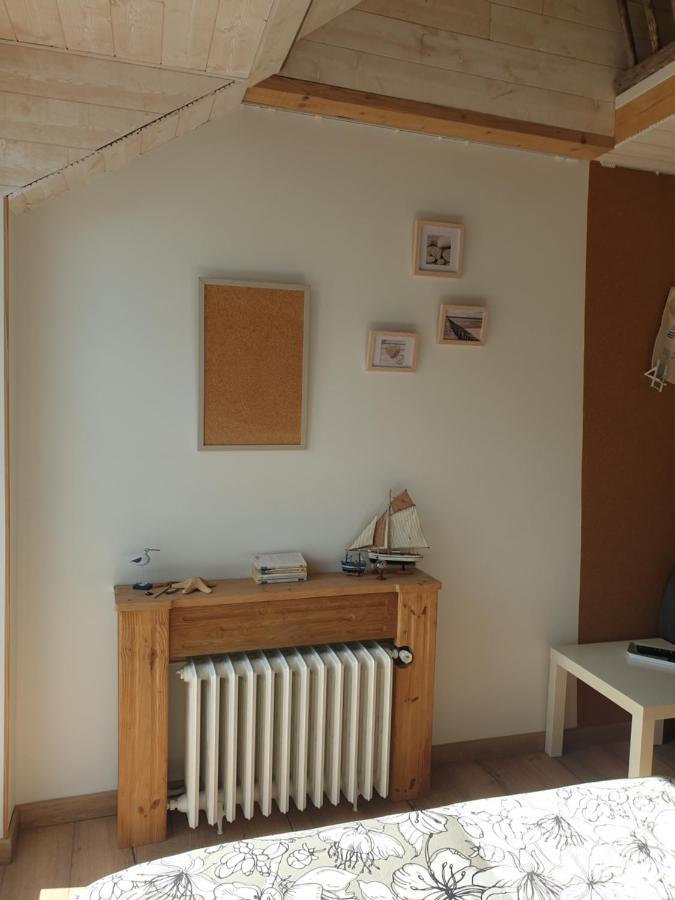 Gite Atypique Avec Jacuzzi Hillion Exterior photo